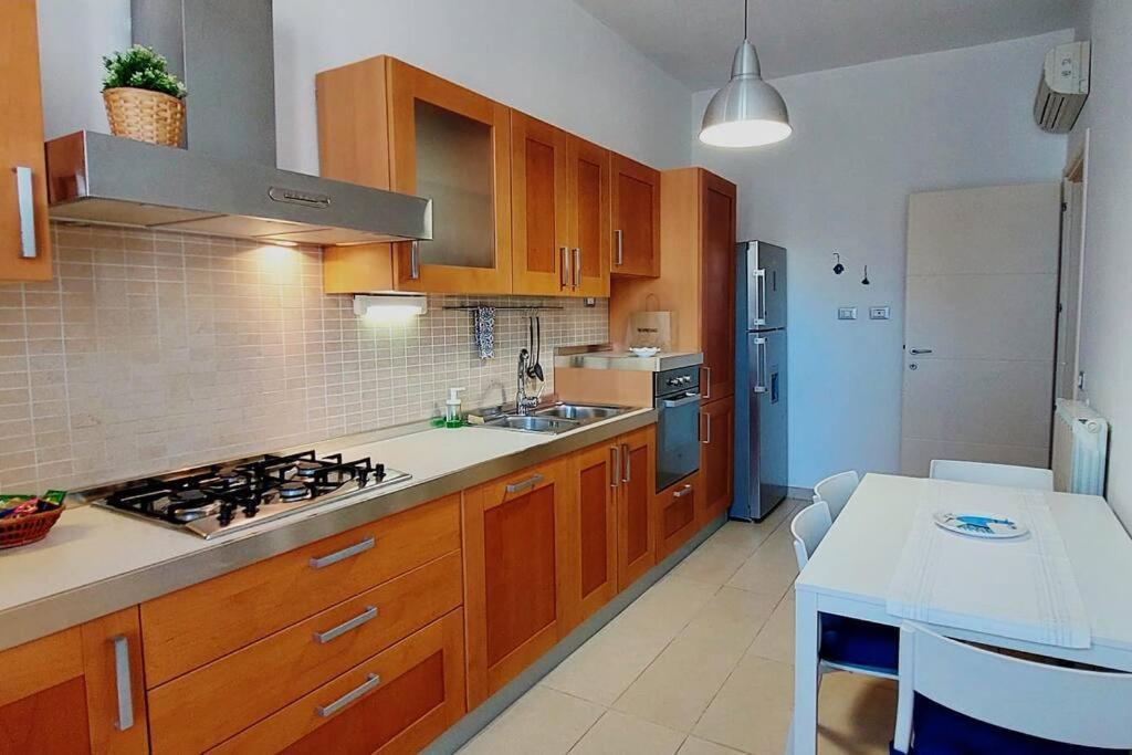 Blue Apartment Cagliari Buitenkant foto