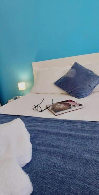 Blue Apartment Cagliari Buitenkant foto
